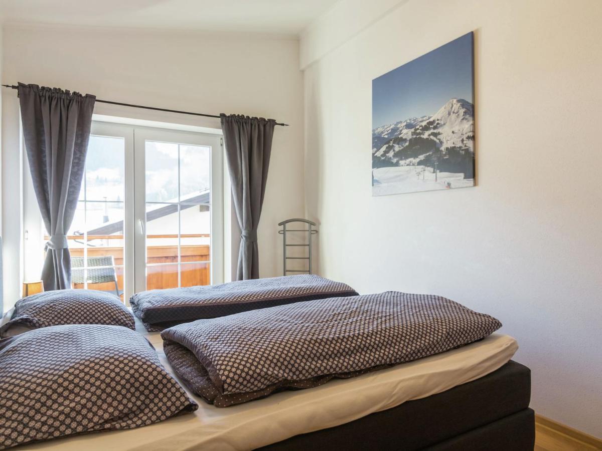 Luxurious Holiday Home With Terrace In Tyrol Бріксен-ім-Тале Екстер'єр фото